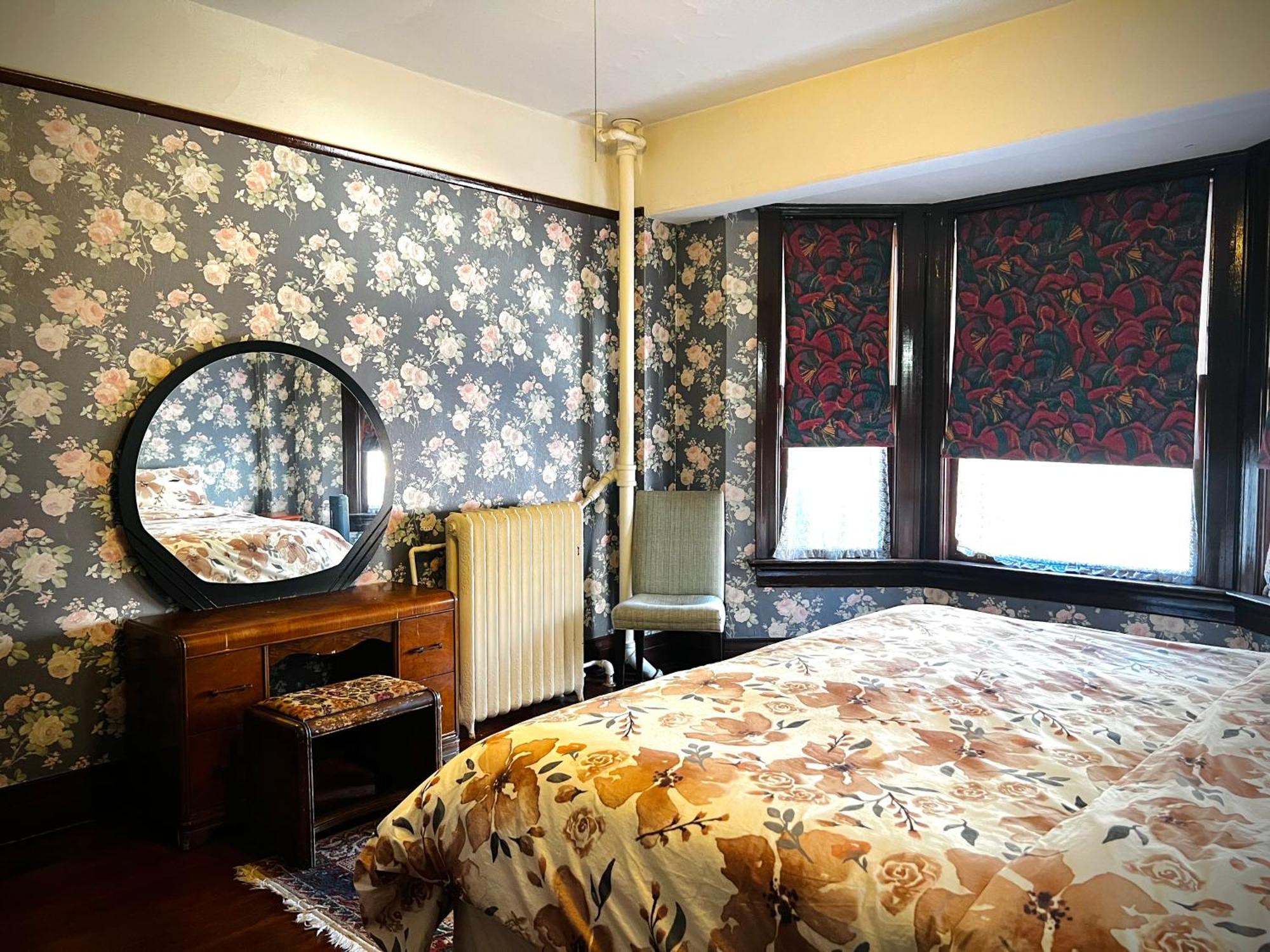 Arundel Mansions Hotel New Westminster Esterno foto