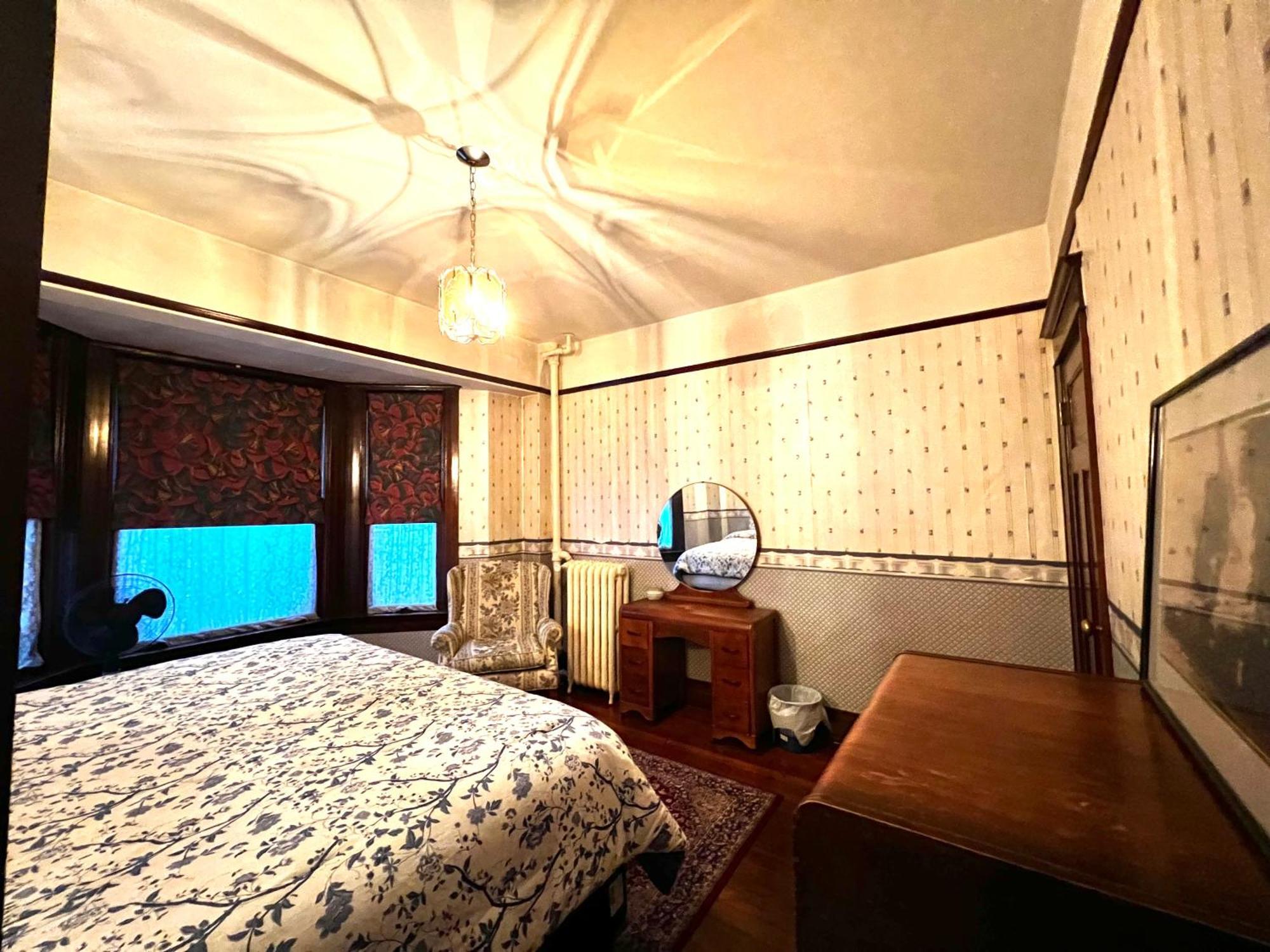 Arundel Mansions Hotel New Westminster Esterno foto