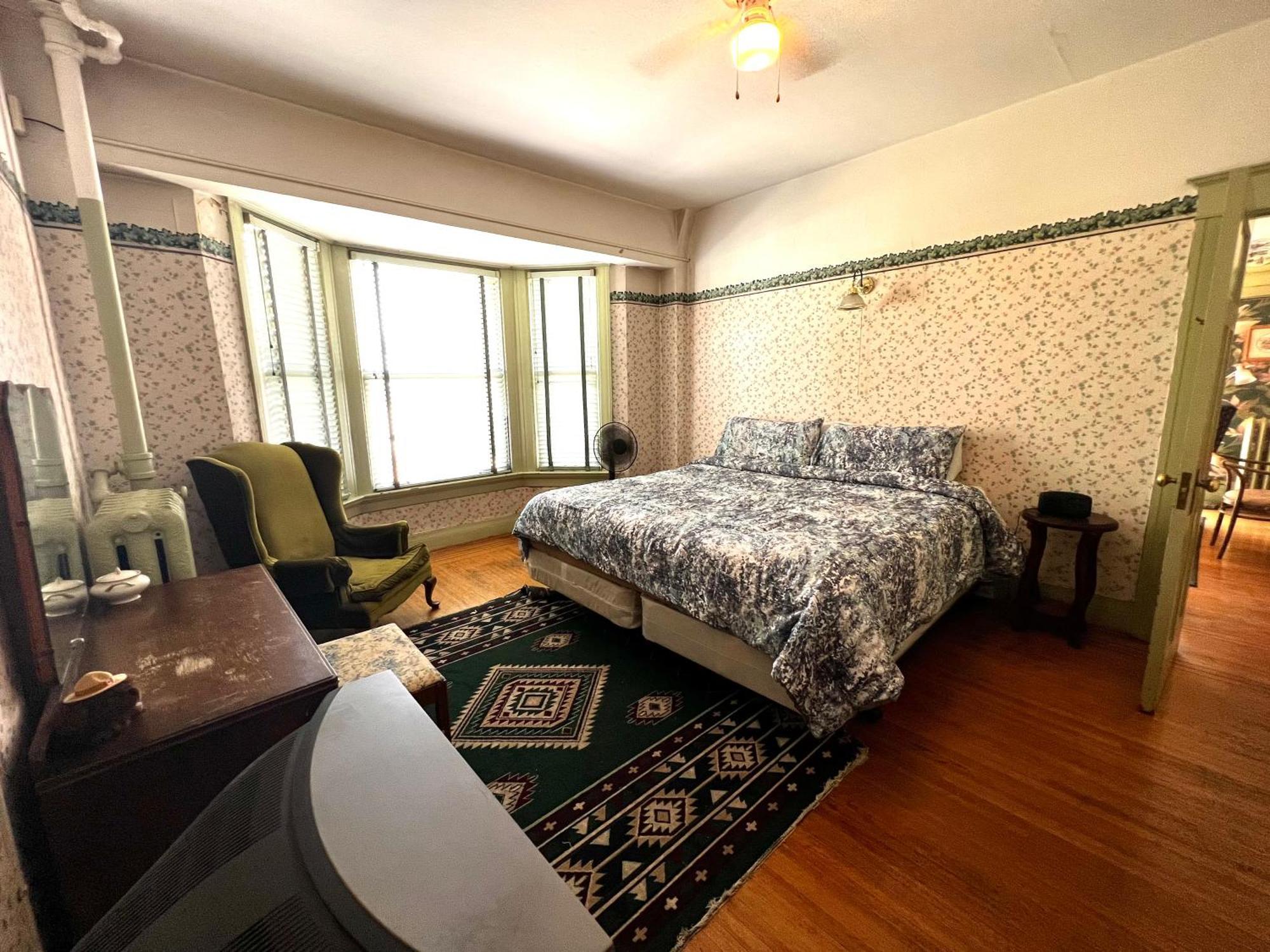 Arundel Mansions Hotel New Westminster Esterno foto