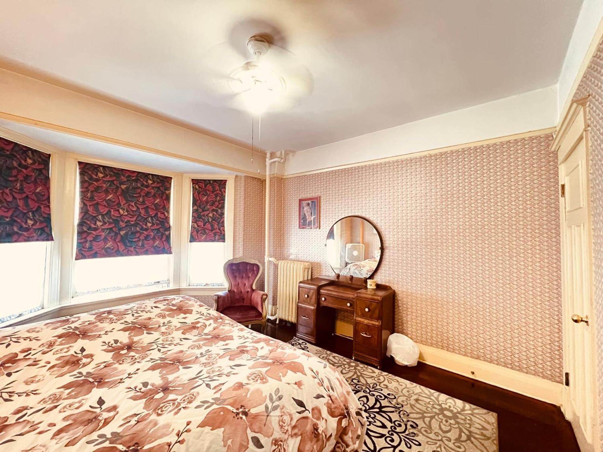 Arundel Mansions Hotel New Westminster Esterno foto