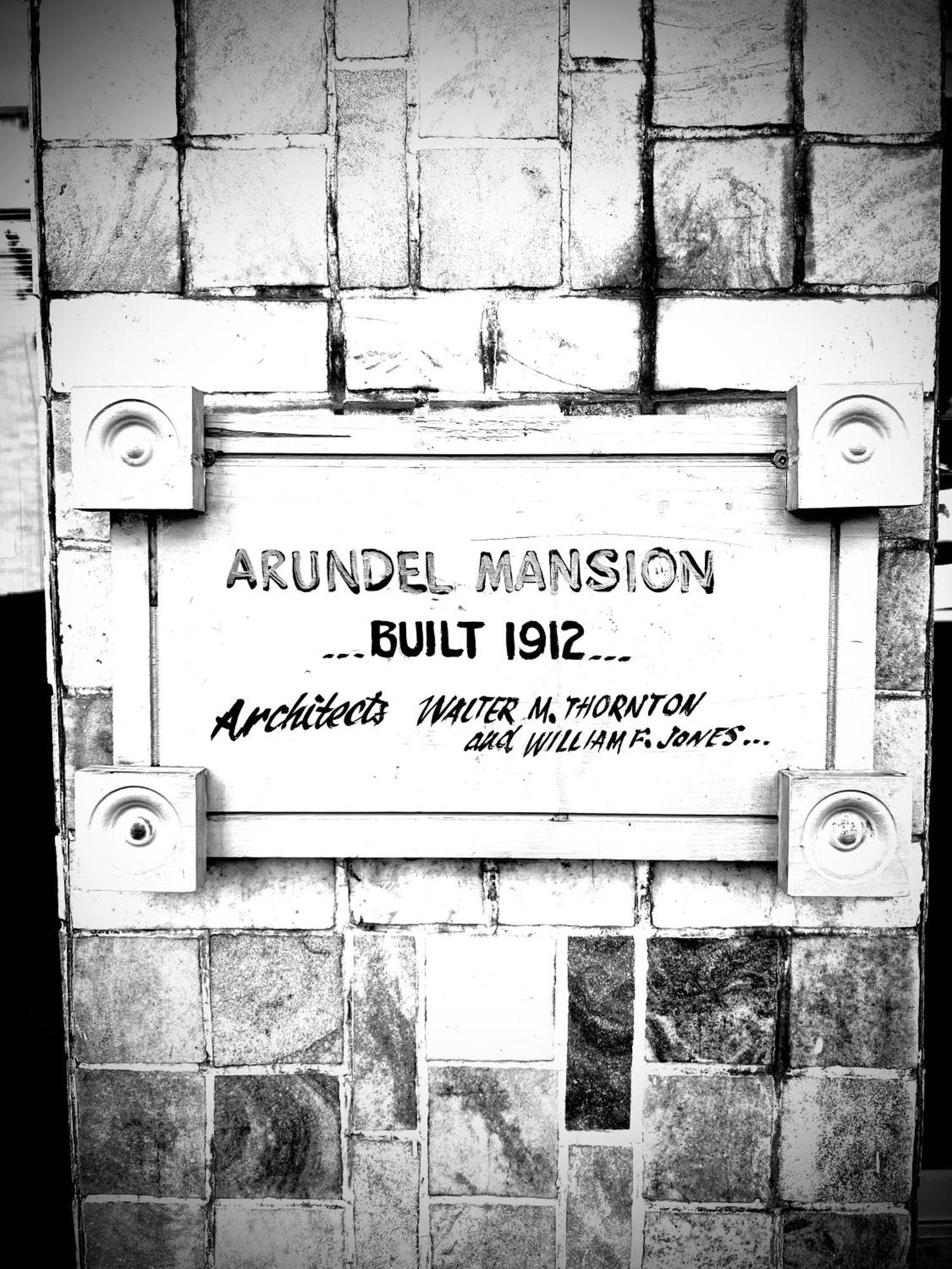 Arundel Mansions Hotel New Westminster Esterno foto